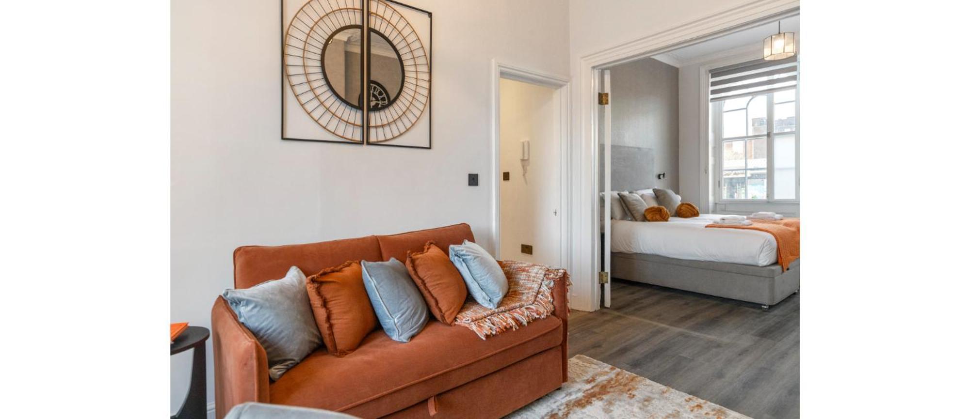 Apartament Simplicity Meets Warmth: 1-bed Delight